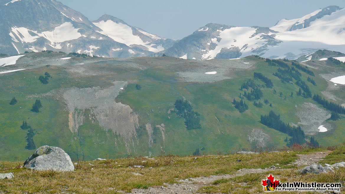 Musical Bumps Trail to Russet Lake