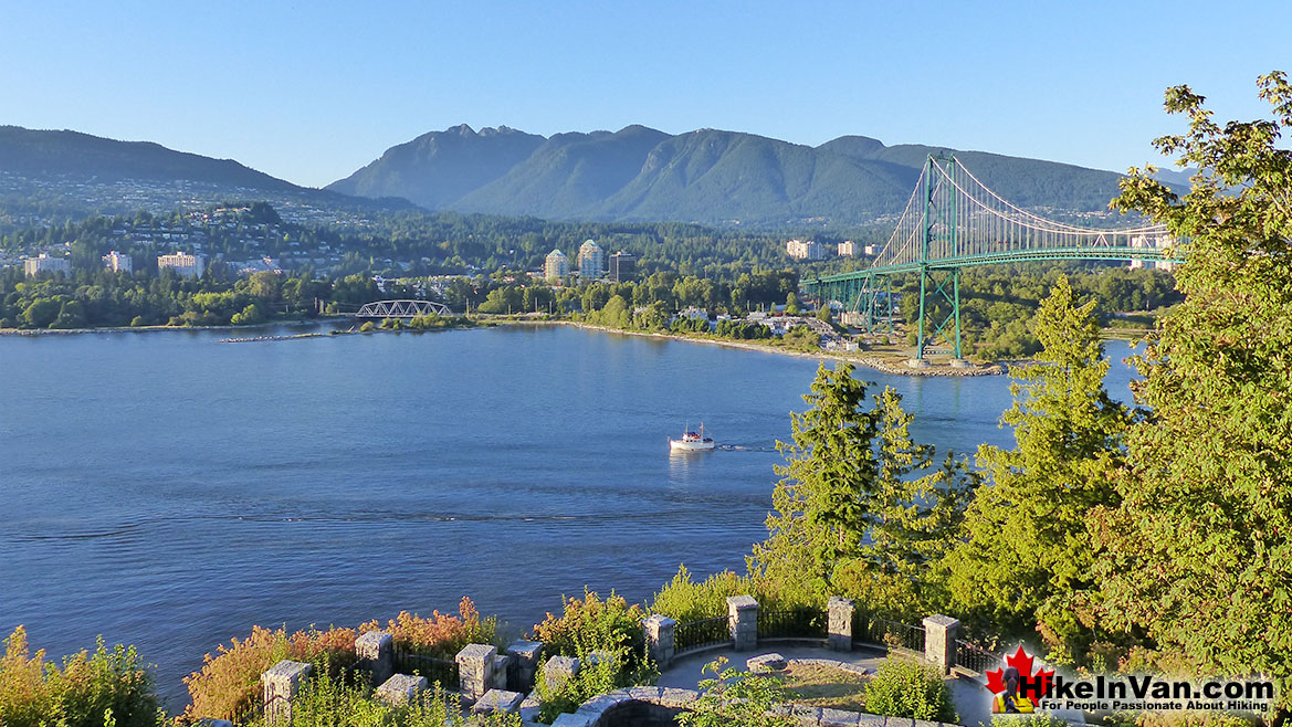 Stanley Park Hike in Vancouver