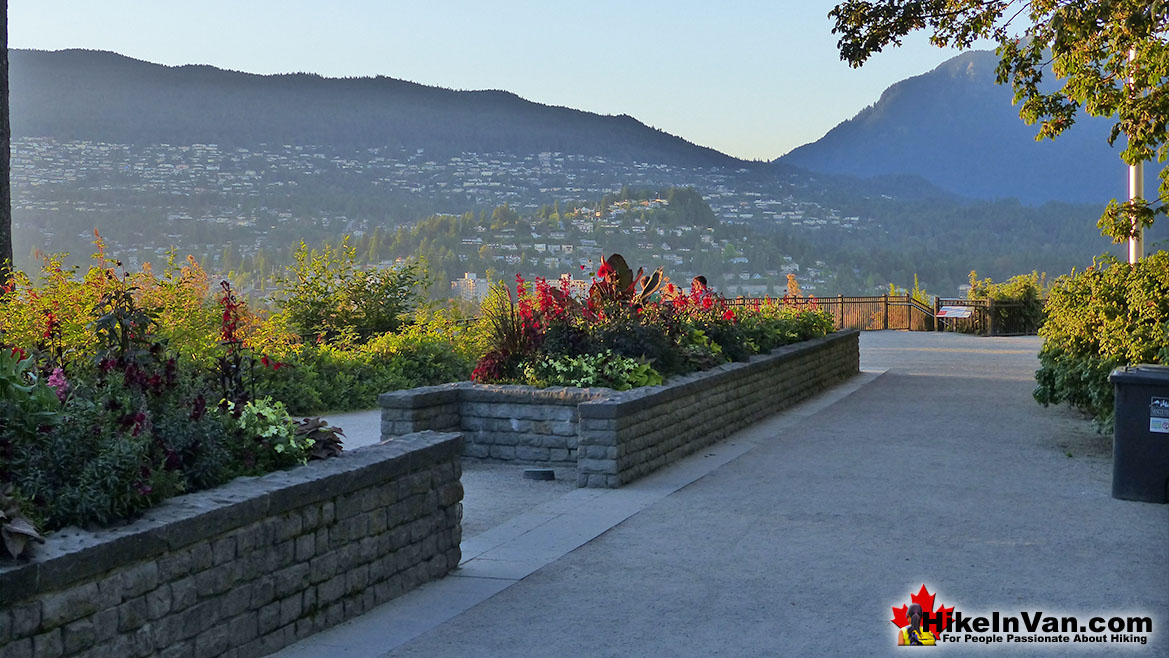 Stanley Park Hike in Vancouver